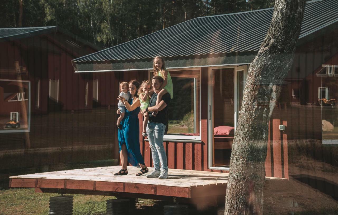 Atputas Baze Ods Hotel Bārta Екстериор снимка