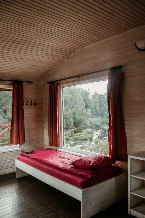 Atputas Baze Ods Hotel Bārta Екстериор снимка